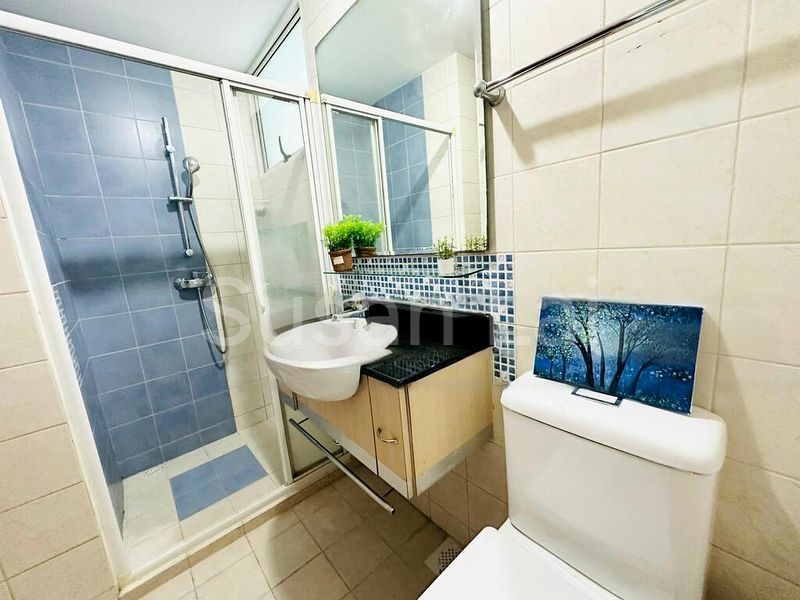 Room (Condo) for Rent in  Compass Heights - Image 9